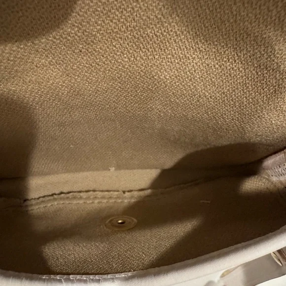 Gucci Beige GG Canvas Tote with Brown Leather Trim - Picture 8 of 8